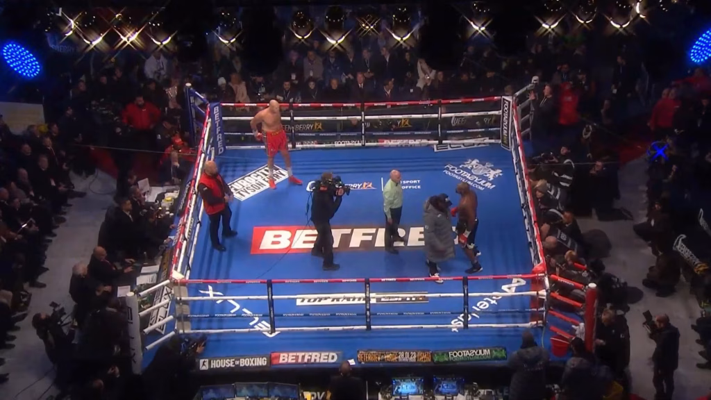 Tyson Fury vs Derek Chisora 3 – Dec 3, 2022